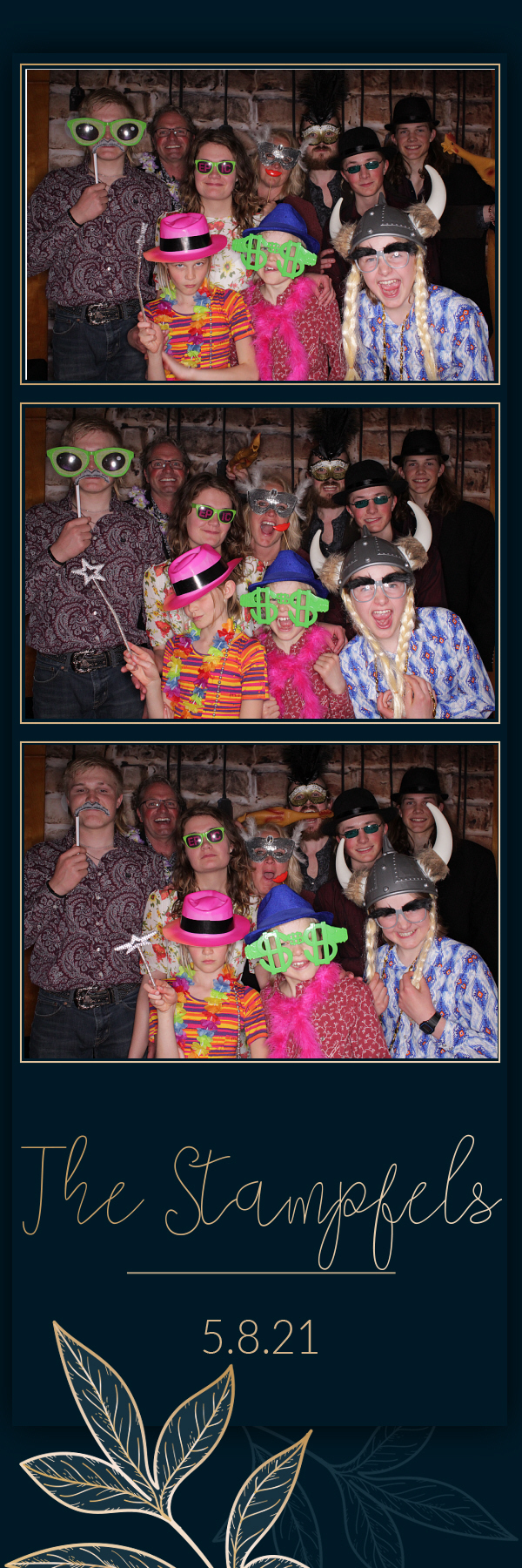 Sydney and Jacob's Wedding | View more photos from the event at gallery.photoboothbillings.com/u/PhotoBoothBillings/Sydney-and-Jacobs-Wedding