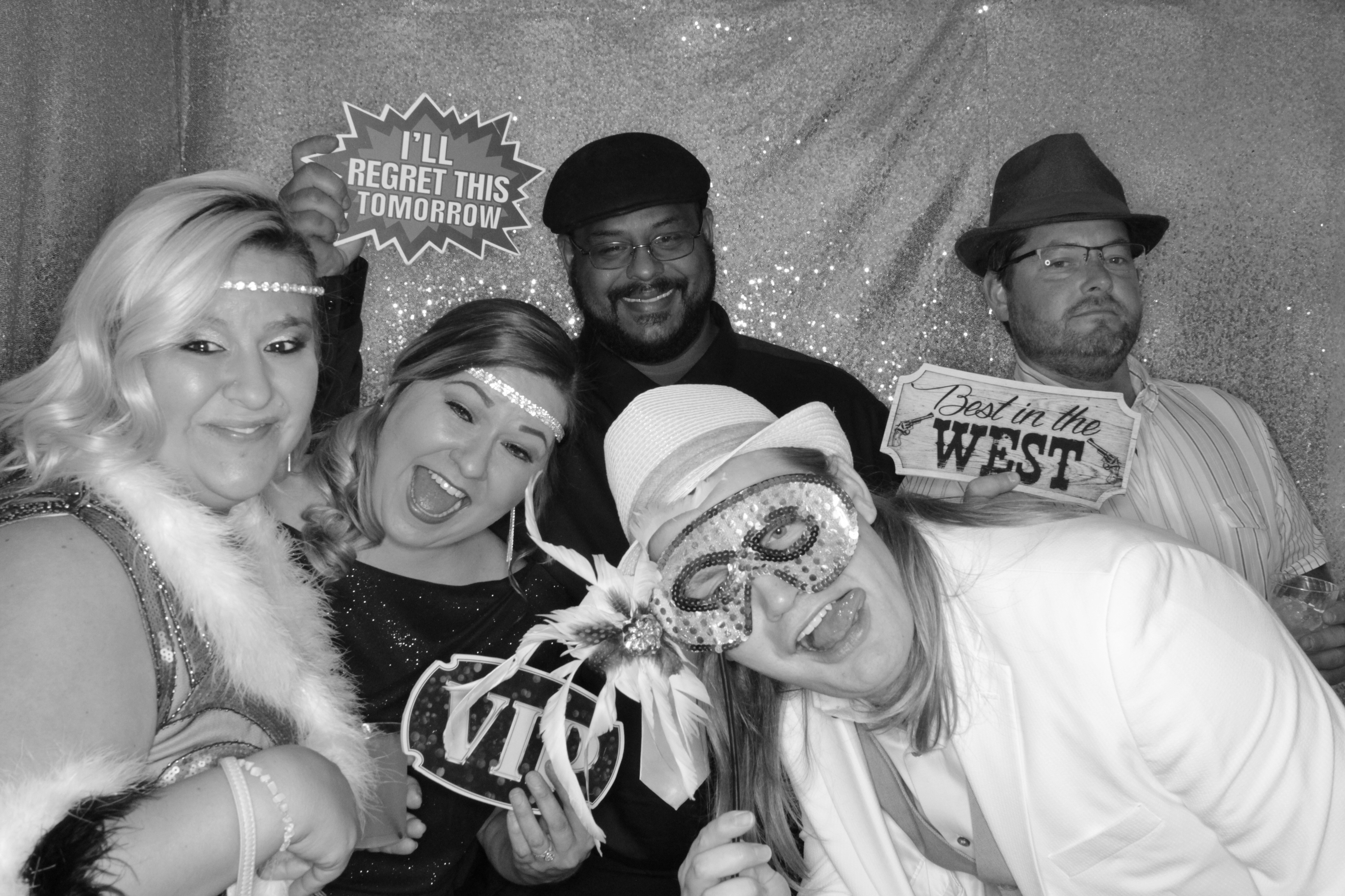 The Great Gatsby Gala Fundraiser | View more photos from the event at gallery.photoboothbillings.com/u/PhotoBoothBillings/The-Great-Gatsby-Gala-Fundraiser
