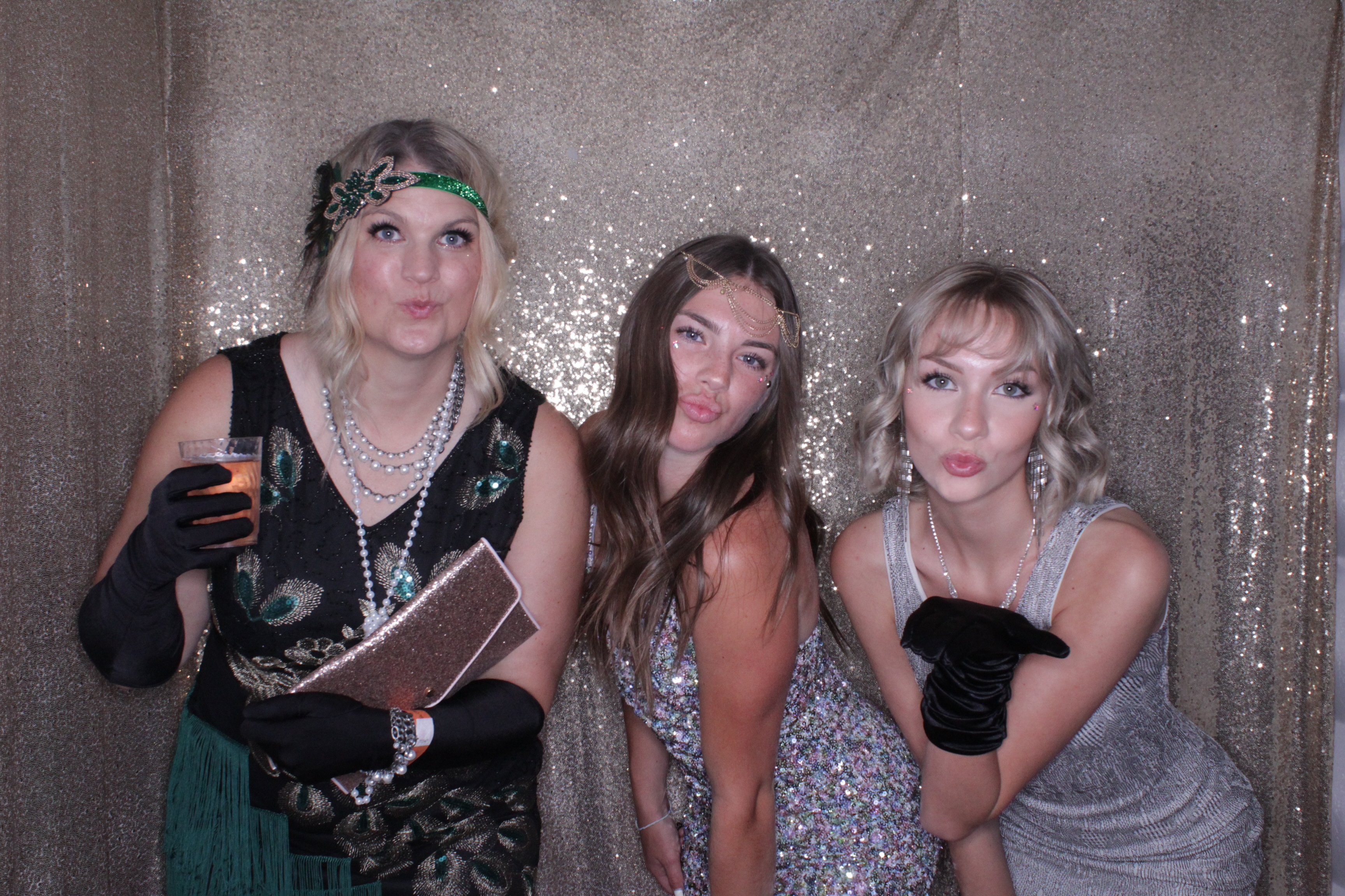 The Great Gatsby Gala Fundraiser | View more photos from the event at gallery.photoboothbillings.com/u/PhotoBoothBillings/The-Great-Gatsby-Gala-Fundraiser