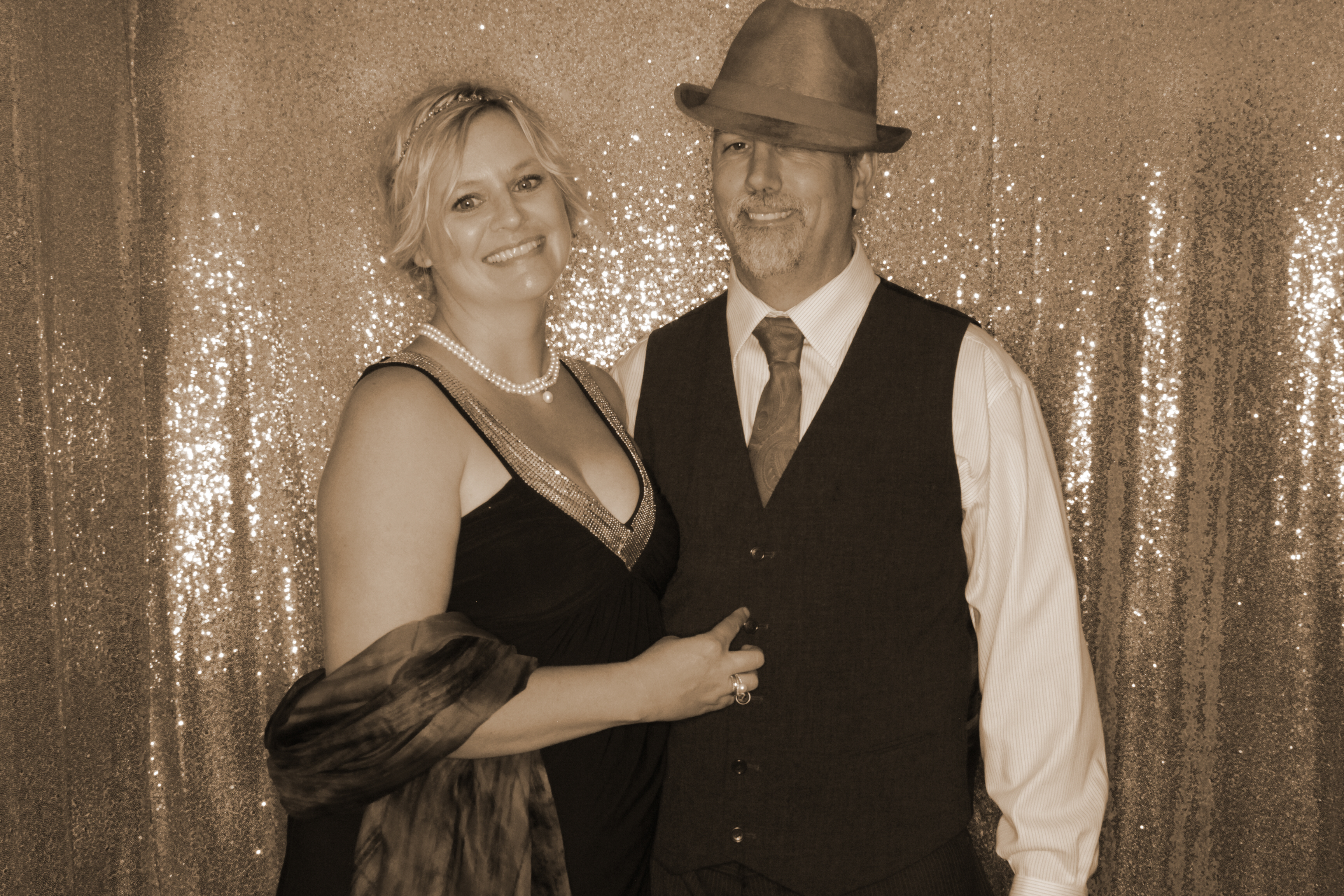 The Great Gatsby Gala Fundraiser | View more photos from the event at gallery.photoboothbillings.com/u/PhotoBoothBillings/The-Great-Gatsby-Gala-Fundraiser