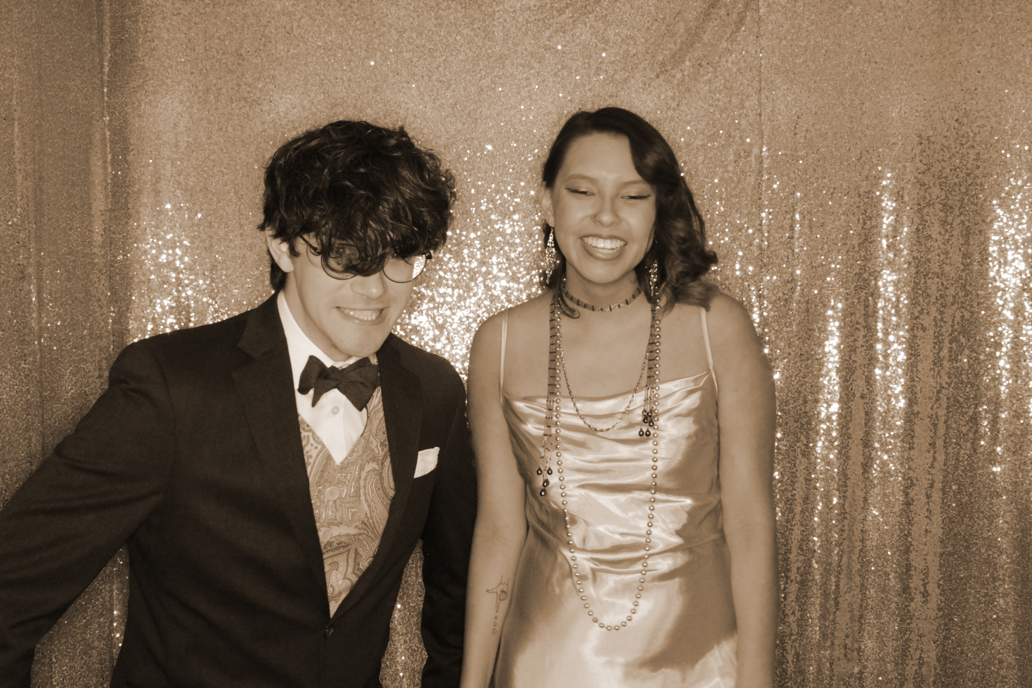 The Great Gatsby Gala Fundraiser | View more photos from the event at gallery.photoboothbillings.com/u/PhotoBoothBillings/The-Great-Gatsby-Gala-Fundraiser