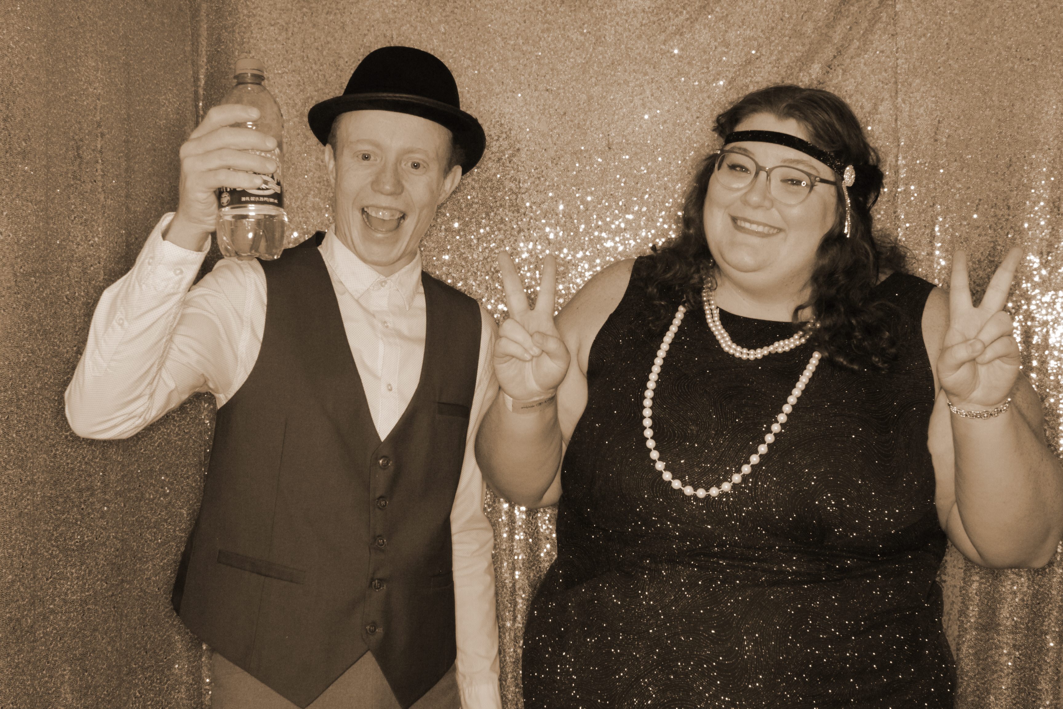 The Great Gatsby Gala Fundraiser | View more photos from the event at gallery.photoboothbillings.com/u/PhotoBoothBillings/The-Great-Gatsby-Gala-Fundraiser