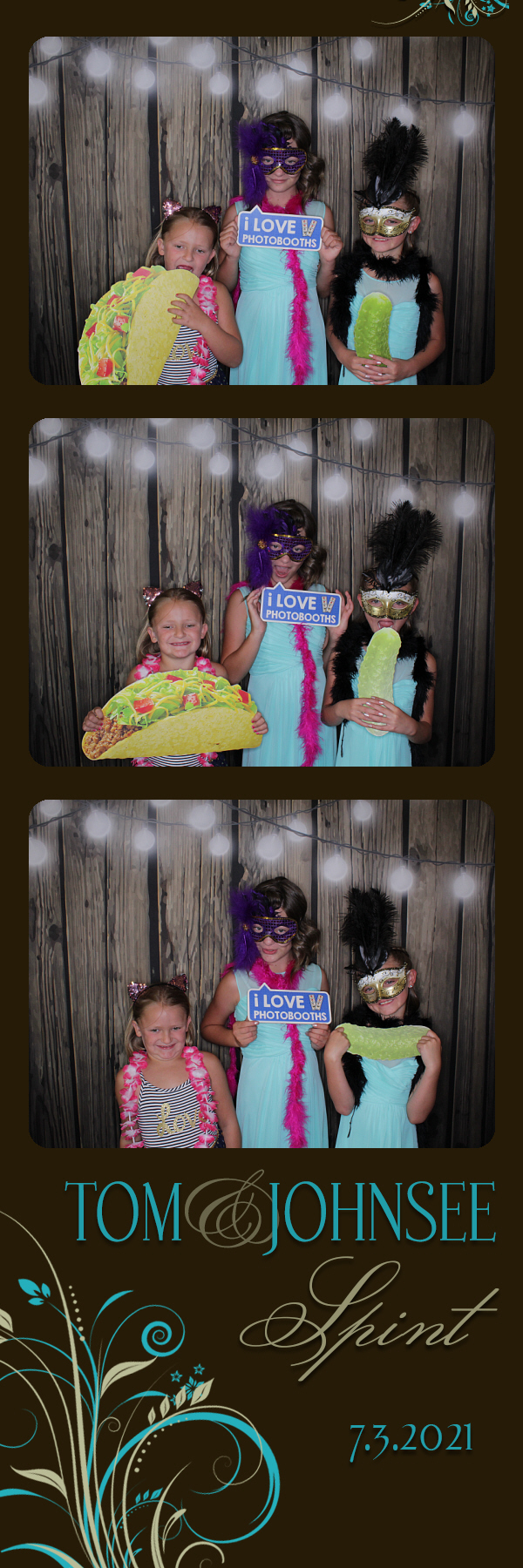 Tom and Johnsee's Wedding | View more photos from the event at gallery.photoboothbillings.com/u/PhotoBoothBillings/Tom-and-Johnsees-Wedding