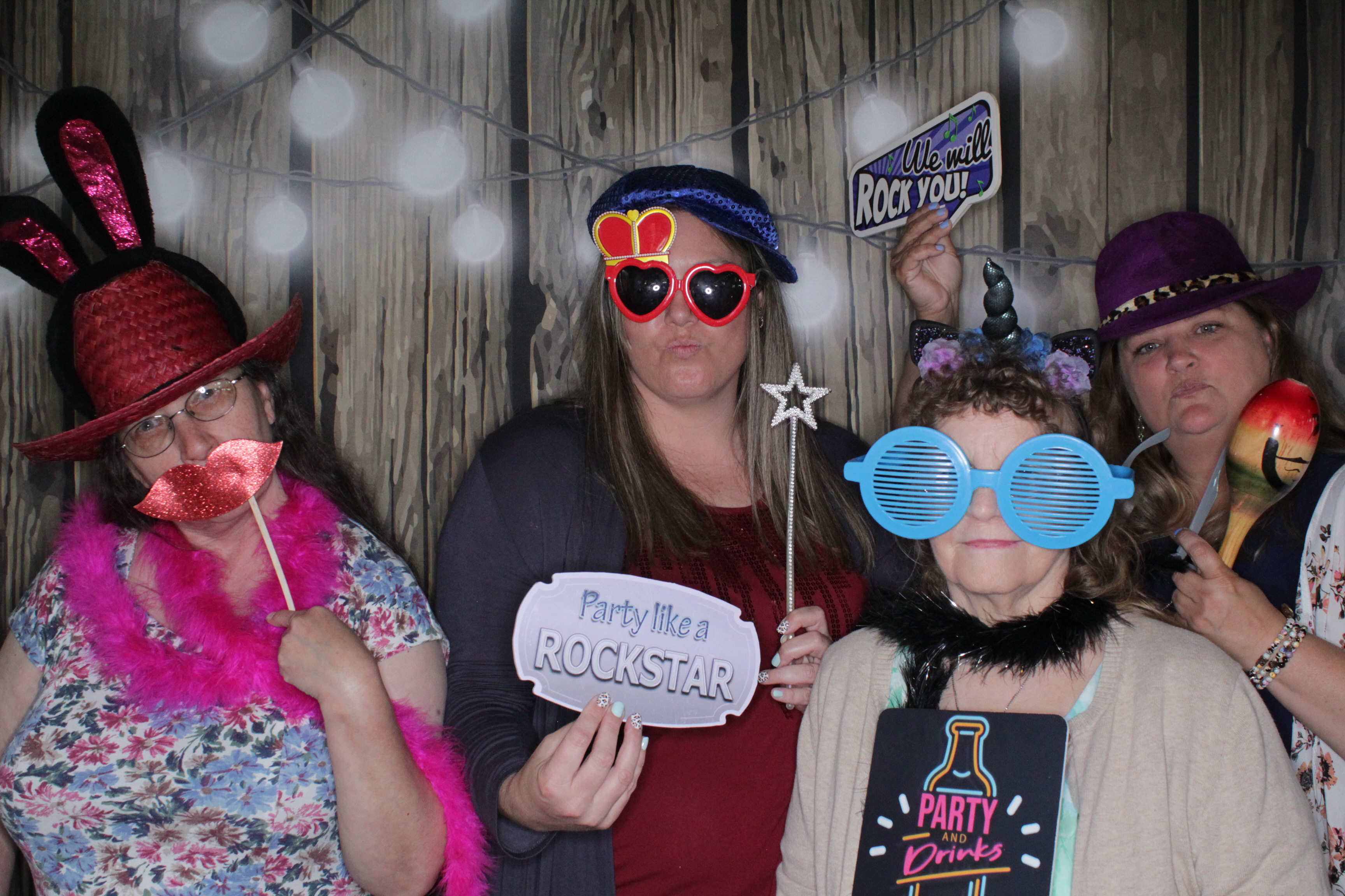 Ashlyn and Donald's Wedding | View more photos from the event at gallery.photoboothbillings.com/u/PhotoBoothBillings/Ashlyn-and-Donalds-Wedding