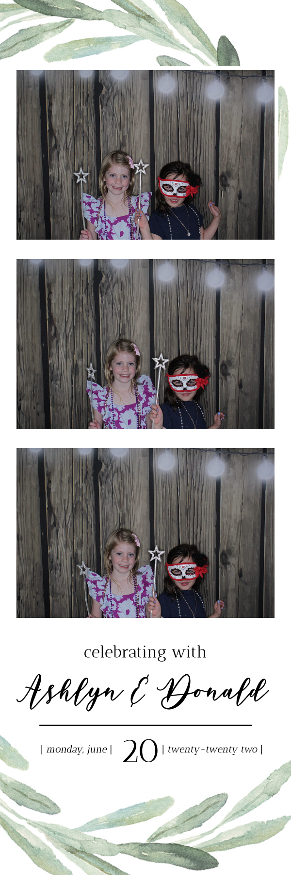 Ashlyn and Donald's Wedding | View more photos from the event at gallery.photoboothbillings.com/u/PhotoBoothBillings/Ashlyn-and-Donalds-Wedding
