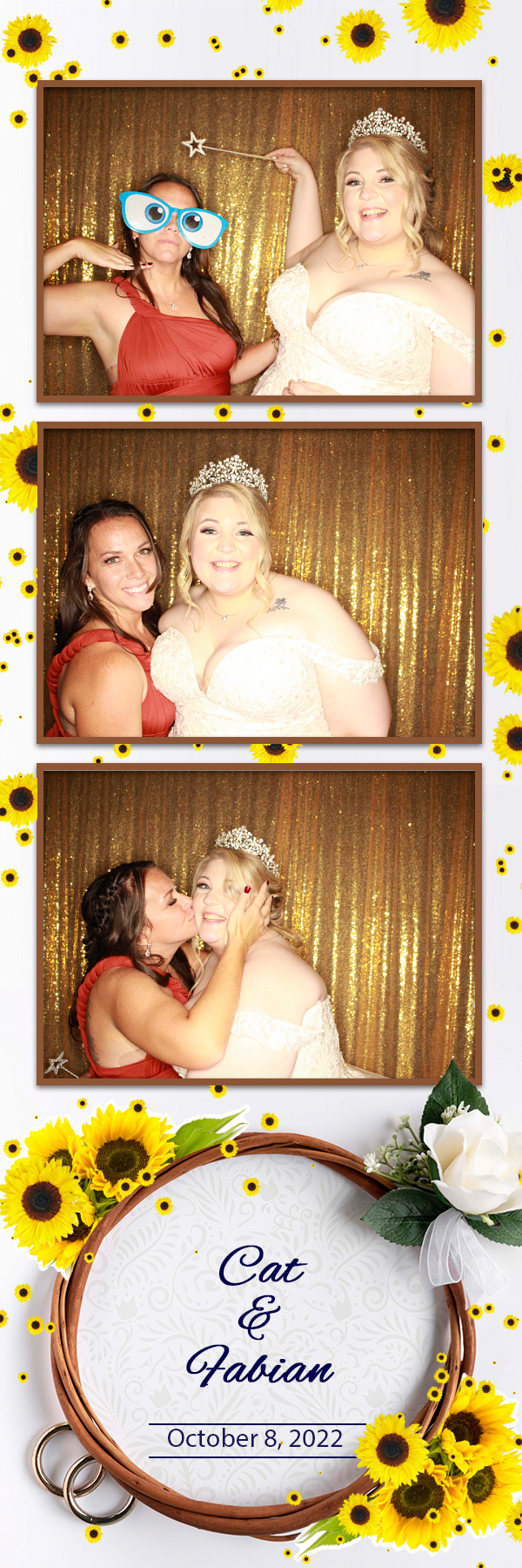 Cat and Fabian's Wedding | View more photos from the event at gallery.photoboothbillings.com/u/PhotoBoothBillings/Cat-and-Fabians-Wedding