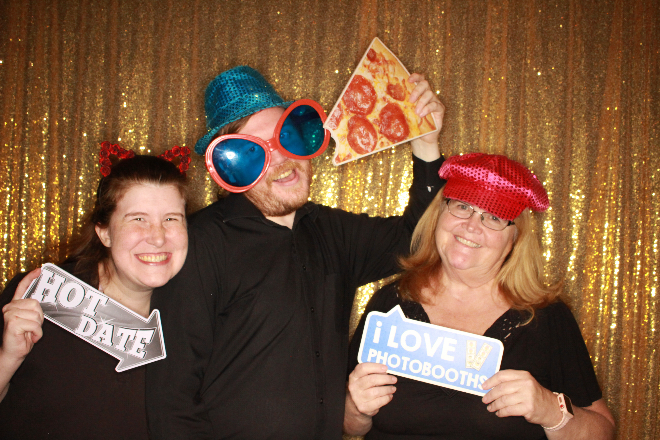 Cat and Fabian's Wedding | View more photos from the event at gallery.photoboothbillings.com/u/PhotoBoothBillings/Cat-and-Fabians-Wedding