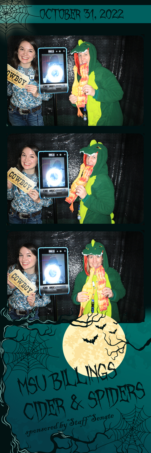 Cider and Spiders | View more photos from the event at gallery.photoboothbillings.com/u/PhotoBoothBillings/Cider-and-Spiders