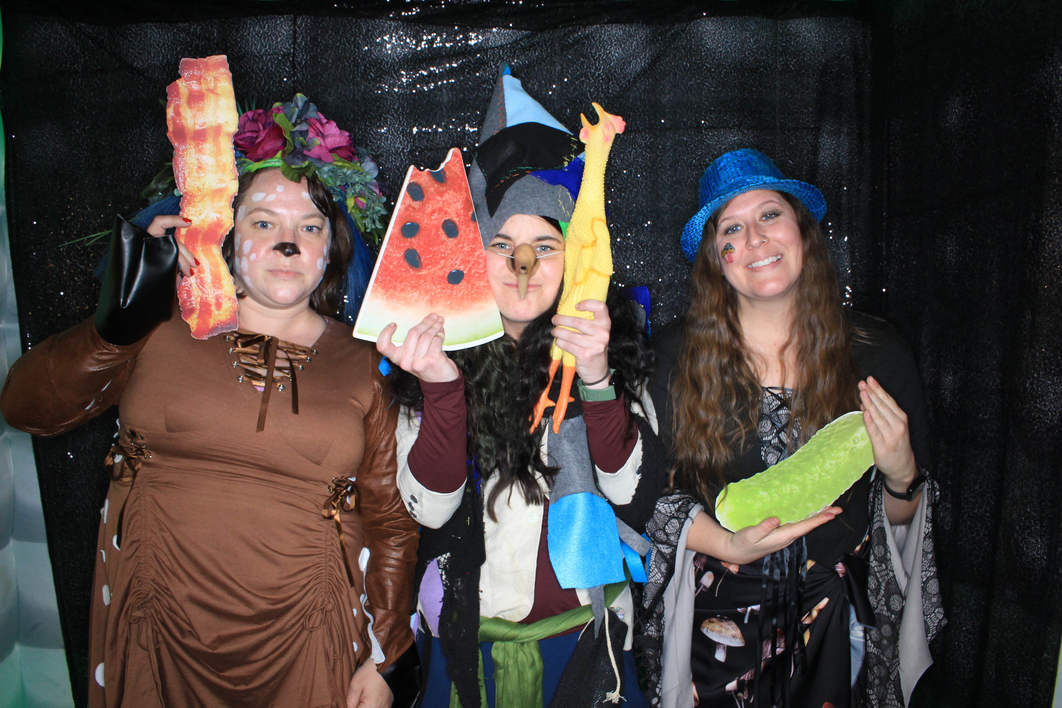 Cider and Spiders | View more photos from the event at gallery.photoboothbillings.com/u/PhotoBoothBillings/Cider-and-Spiders
