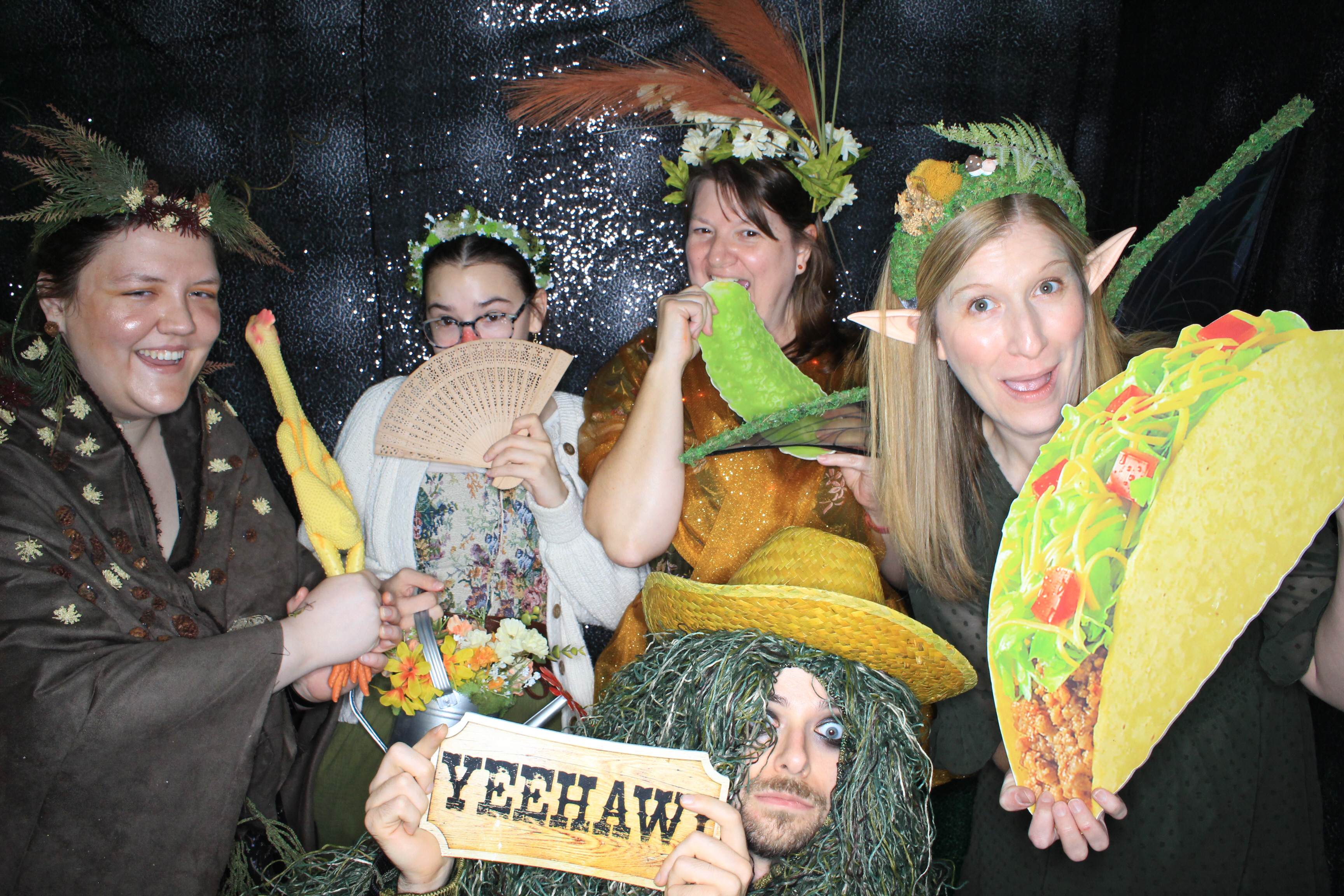 Cider and Spiders | View more photos from the event at gallery.photoboothbillings.com/u/PhotoBoothBillings/Cider-and-Spiders