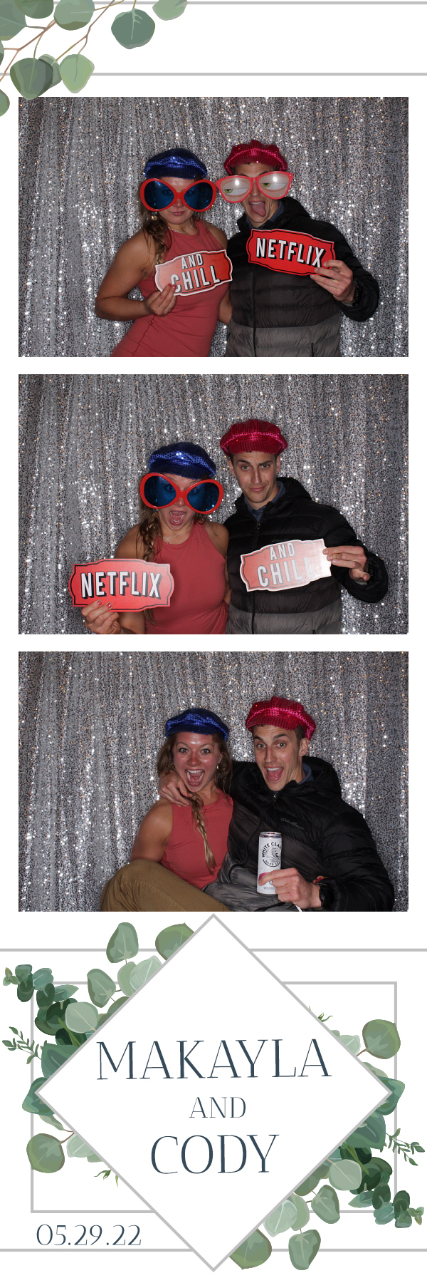 Cody and Makayla's Wedding | View more photos from the event at gallery.photoboothbillings.com/u/PhotoBoothBillings/Cody-and-Makaylas-Wedding