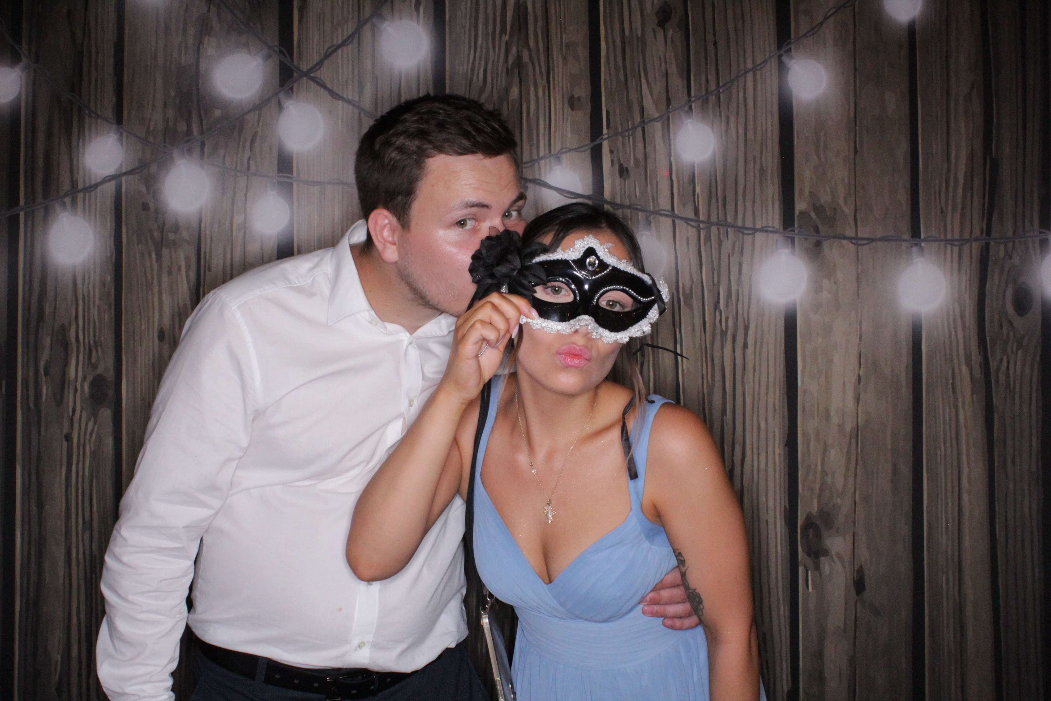 Corissa and Hunter's Wedding | View more photos from the event at gallery.photoboothbillings.com/u/PhotoBoothBillings/Corissa-and-Hunters-Wedding