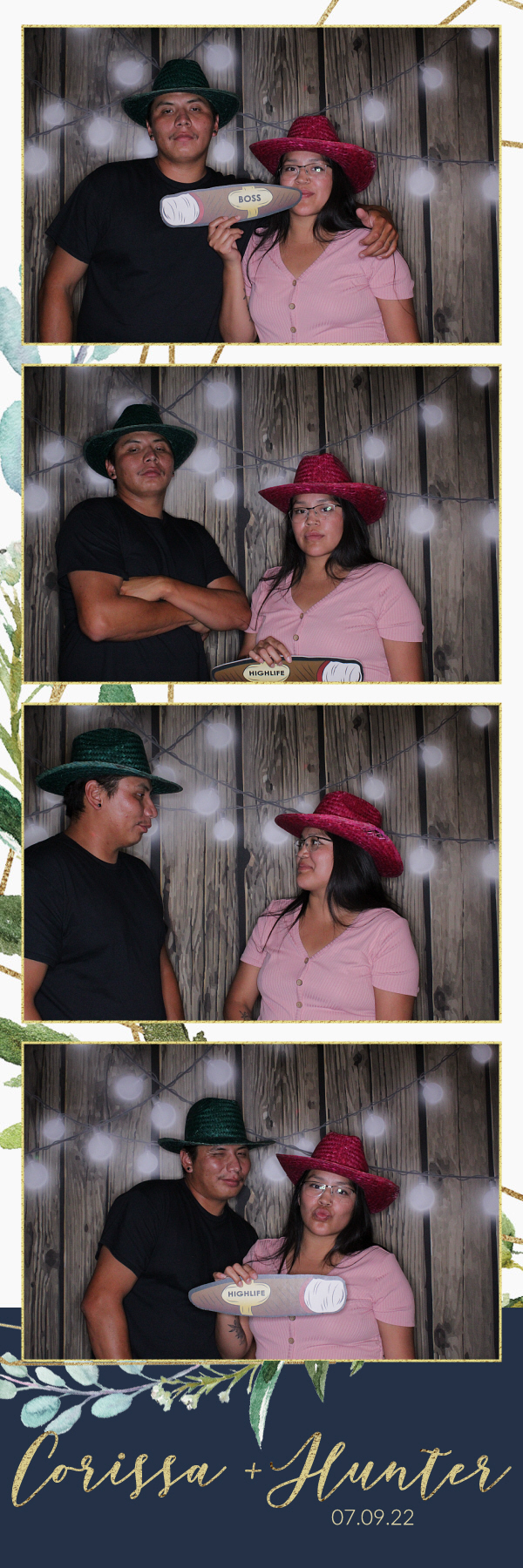 Corissa and Hunter's Wedding | View more photos from the event at gallery.photoboothbillings.com/u/PhotoBoothBillings/Corissa-and-Hunters-Wedding