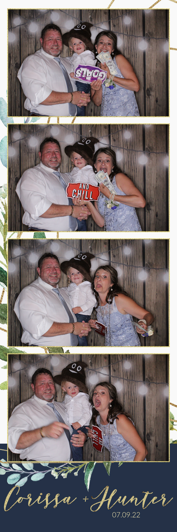 Corissa and Hunter's Wedding | View more photos from the event at gallery.photoboothbillings.com/u/PhotoBoothBillings/Corissa-and-Hunters-Wedding