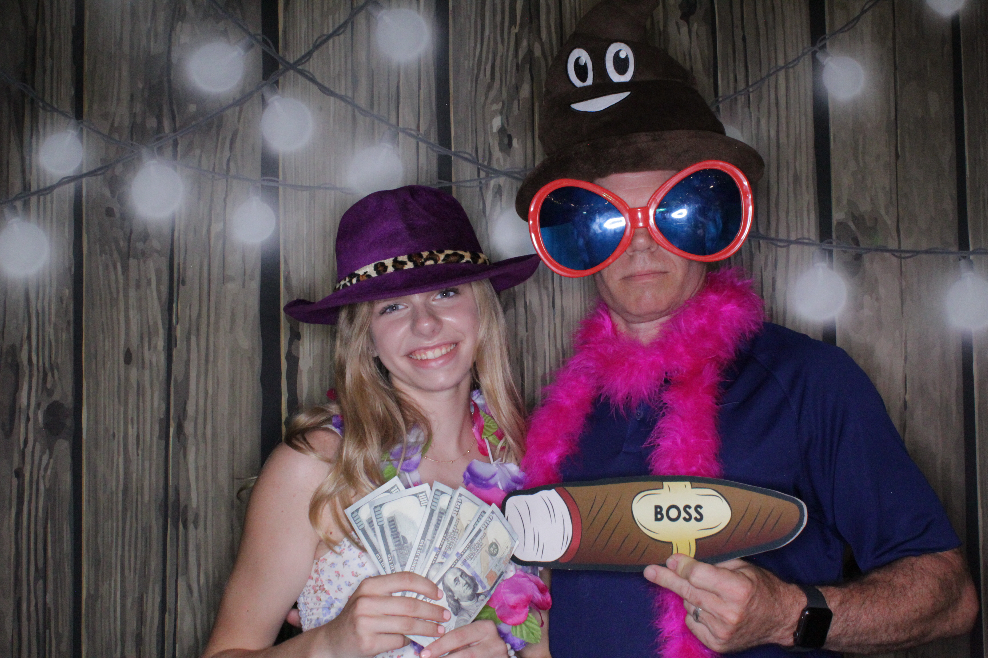 Corissa and Hunter's Wedding | View more photos from the event at gallery.photoboothbillings.com/u/PhotoBoothBillings/Corissa-and-Hunters-Wedding