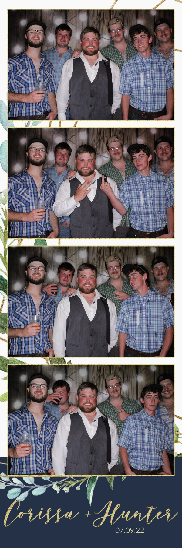 Corissa and Hunter's Wedding | View more photos from the event at gallery.photoboothbillings.com/u/PhotoBoothBillings/Corissa-and-Hunters-Wedding
