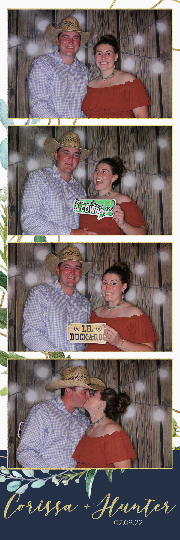 Corissa and Hunter's Wedding | View more photos from the event at gallery.photoboothbillings.com/u/PhotoBoothBillings/Corissa-and-Hunters-Wedding