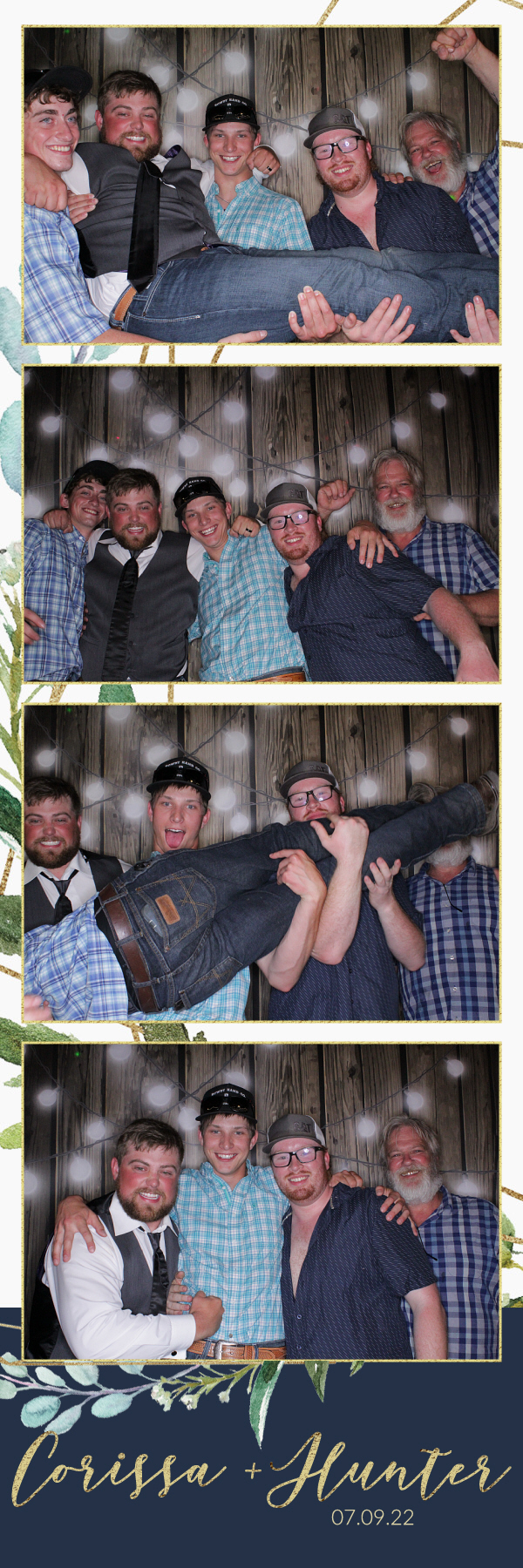 Corissa and Hunter's Wedding | View more photos from the event at gallery.photoboothbillings.com/u/PhotoBoothBillings/Corissa-and-Hunters-Wedding