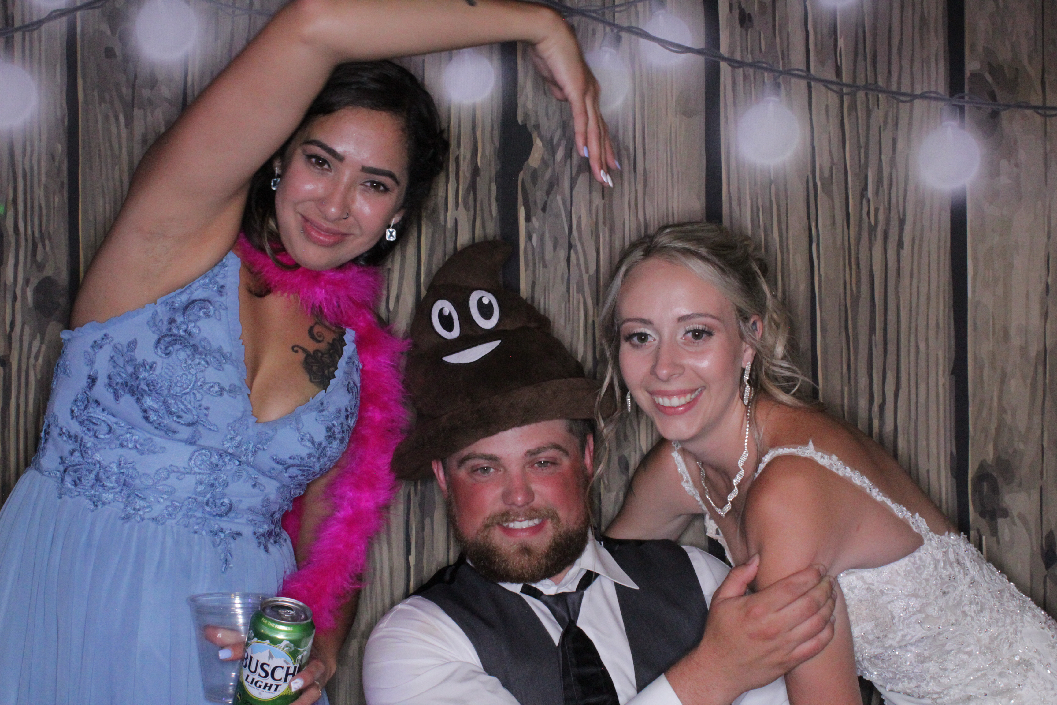 Corissa and Hunter's Wedding | View more photos from the event at gallery.photoboothbillings.com/u/PhotoBoothBillings/Corissa-and-Hunters-Wedding