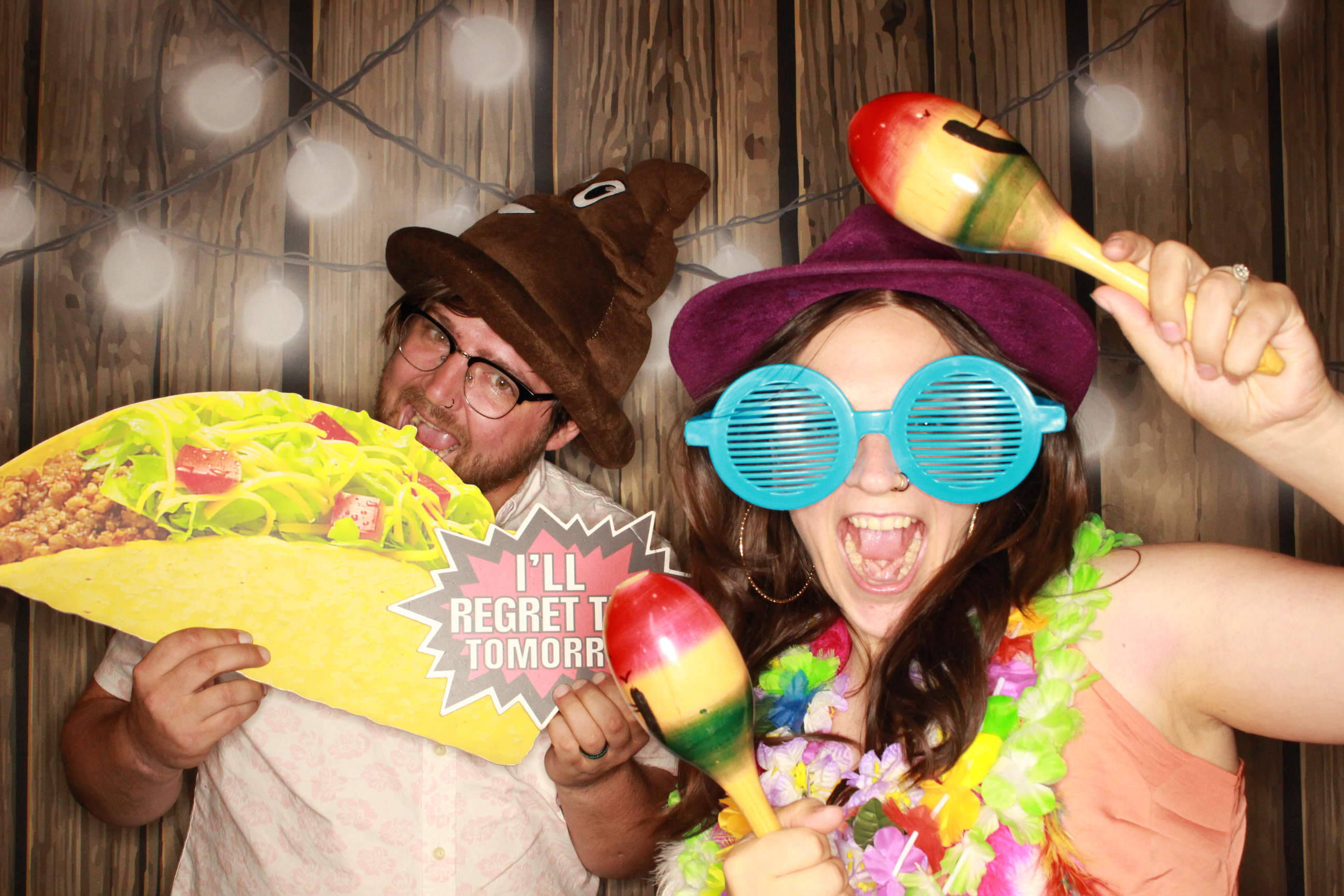 Courtney & Kevin | View more photos from the event at gallery.photoboothbillings.com/u/PhotoBoothBillings/Courtney-Kevin