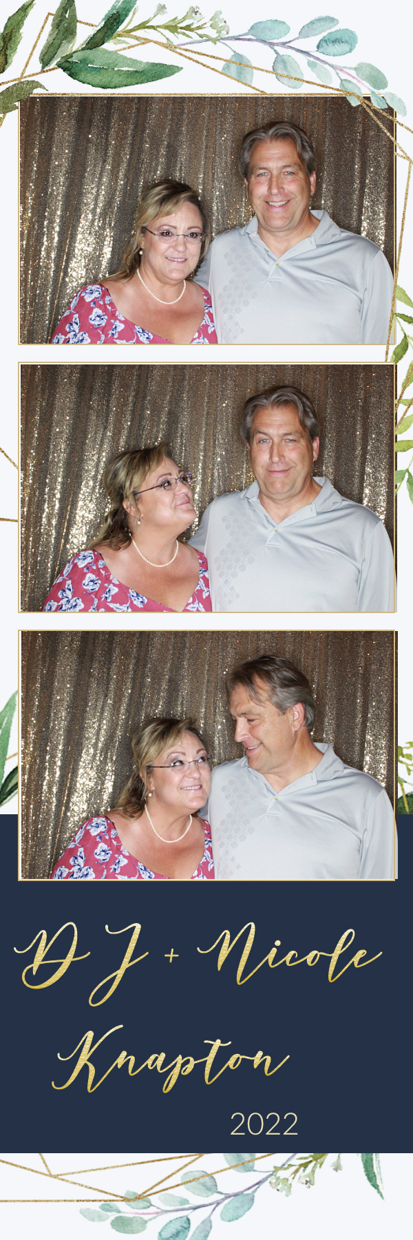 DJ and Nicole's Wedding | View more photos from the event at gallery.photoboothbillings.com/u/PhotoBoothBillings/DJ-and-Nicoles-Wedding