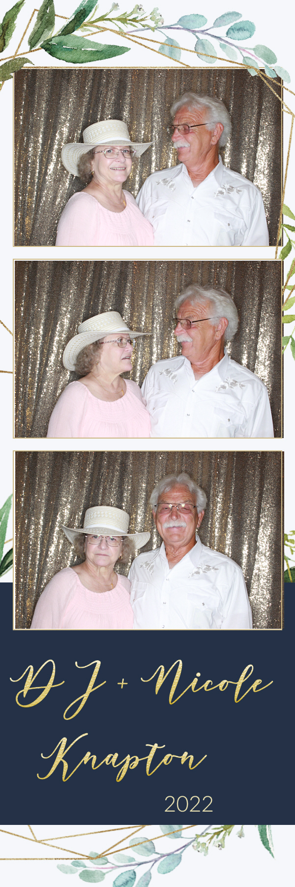 DJ and Nicole's Wedding | View more photos from the event at gallery.photoboothbillings.com/u/PhotoBoothBillings/DJ-and-Nicoles-Wedding