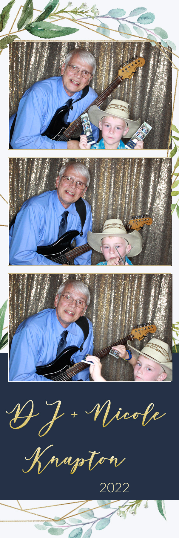 DJ and Nicole's Wedding | View more photos from the event at gallery.photoboothbillings.com/u/PhotoBoothBillings/DJ-and-Nicoles-Wedding