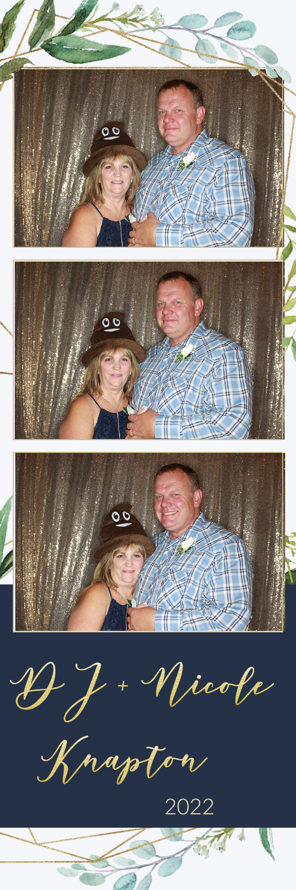 DJ and Nicole's Wedding | View more photos from the event at gallery.photoboothbillings.com/u/PhotoBoothBillings/DJ-and-Nicoles-Wedding