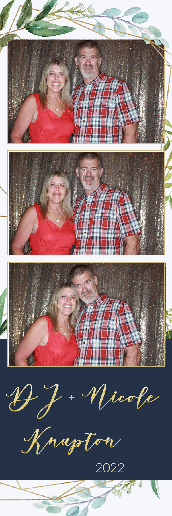 DJ and Nicole's Wedding | View more photos from the event at gallery.photoboothbillings.com/u/PhotoBoothBillings/DJ-and-Nicoles-Wedding