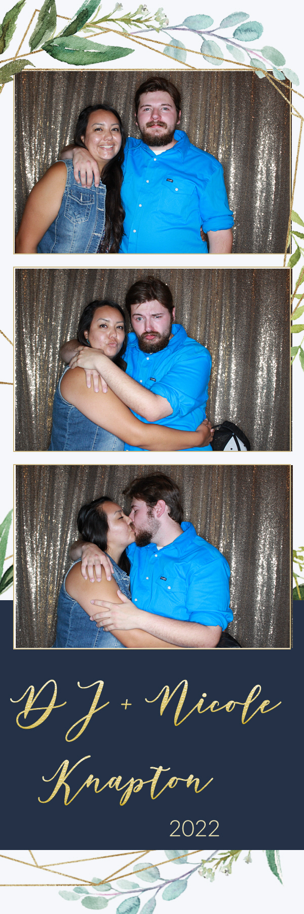 DJ and Nicole's Wedding | View more photos from the event at gallery.photoboothbillings.com/u/PhotoBoothBillings/DJ-and-Nicoles-Wedding