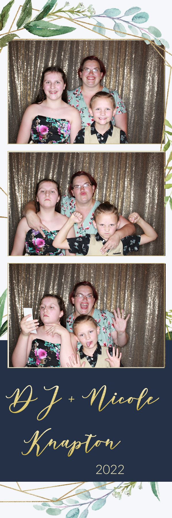 DJ and Nicole's Wedding | View more photos from the event at gallery.photoboothbillings.com/u/PhotoBoothBillings/DJ-and-Nicoles-Wedding