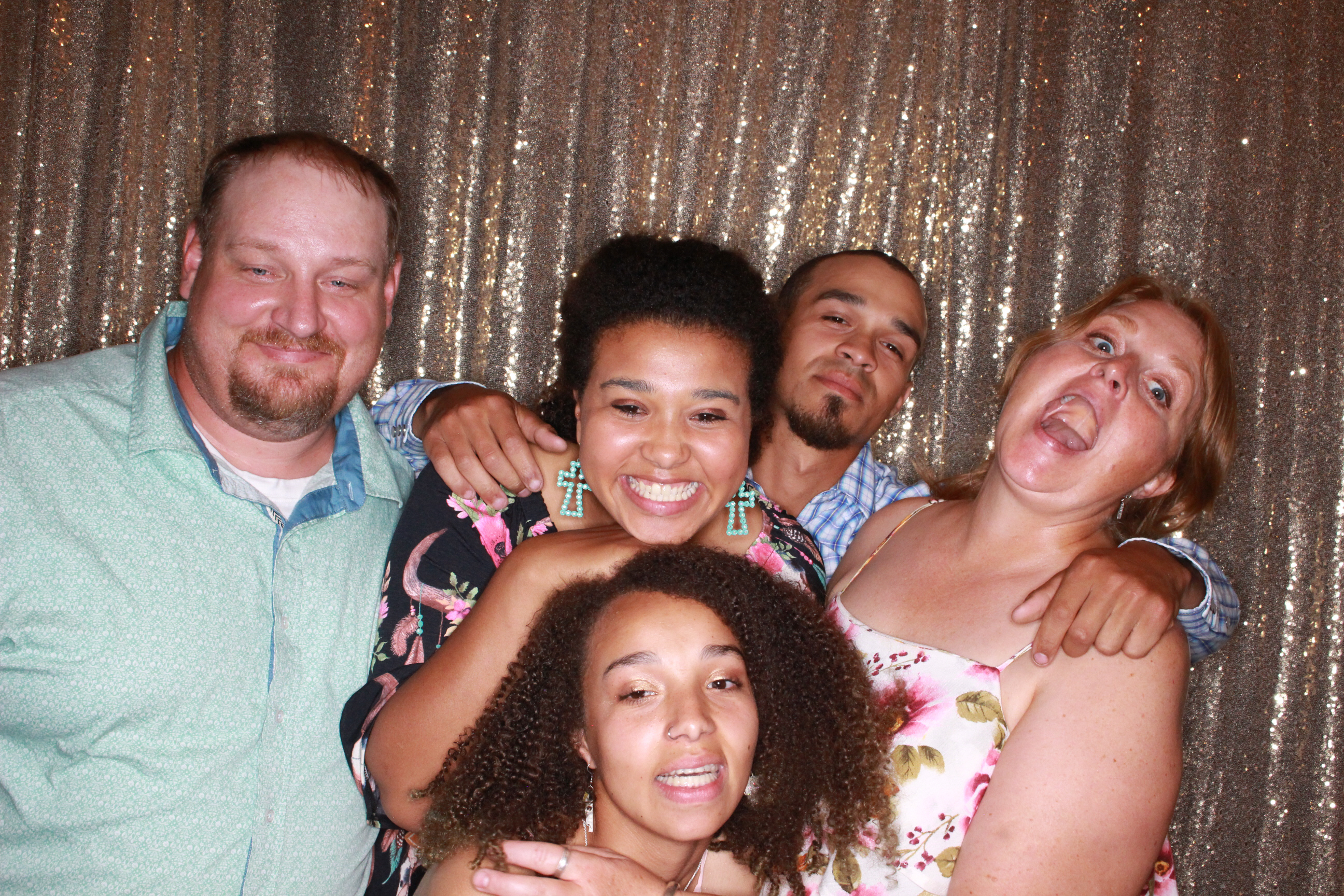 DJ and Nicole's Wedding | View more photos from the event at gallery.photoboothbillings.com/u/PhotoBoothBillings/DJ-and-Nicoles-Wedding
