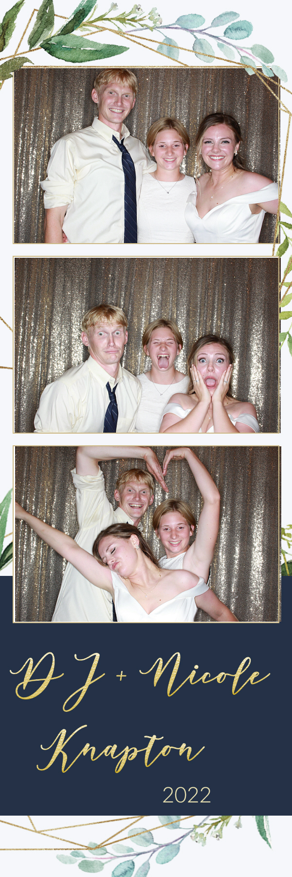 DJ and Nicole's Wedding | View more photos from the event at gallery.photoboothbillings.com/u/PhotoBoothBillings/DJ-and-Nicoles-Wedding