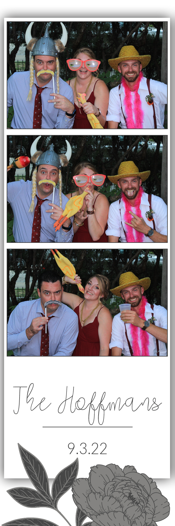 Hoffman's Wedding | View more photos from the event at gallery.photoboothbillings.com/u/PhotoBoothBillings/Hoffmans-Wedding