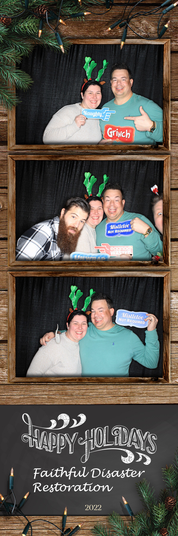 Holiday Party | View more photos from the event at gallery.photoboothbillings.com/u/PhotoBoothBillings/Holiday-Party-0