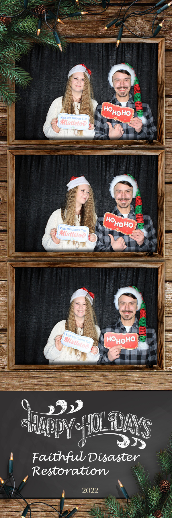 Holiday Party | View more photos from the event at gallery.photoboothbillings.com/u/PhotoBoothBillings/Holiday-Party-0