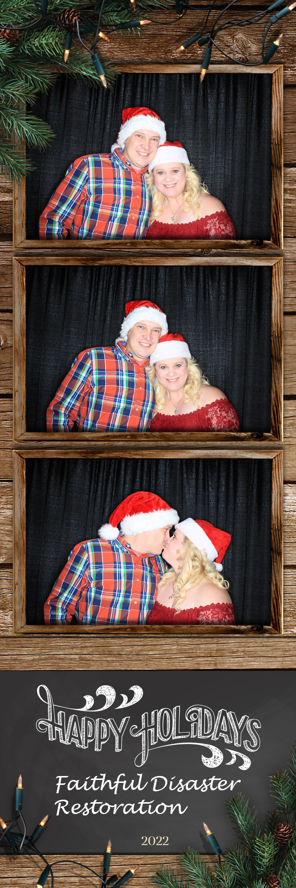 Holiday Party | View more photos from the event at gallery.photoboothbillings.com/u/PhotoBoothBillings/Holiday-Party-0