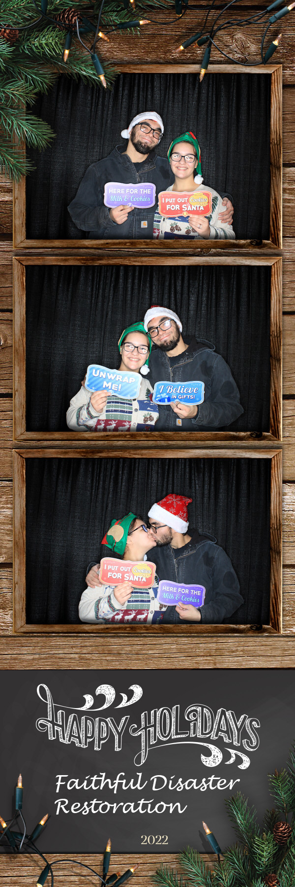 Holiday Party | View more photos from the event at gallery.photoboothbillings.com/u/PhotoBoothBillings/Holiday-Party-0