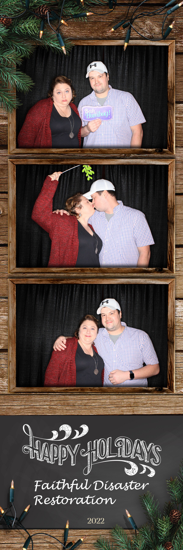 Holiday Party | View more photos from the event at gallery.photoboothbillings.com/u/PhotoBoothBillings/Holiday-Party-0
