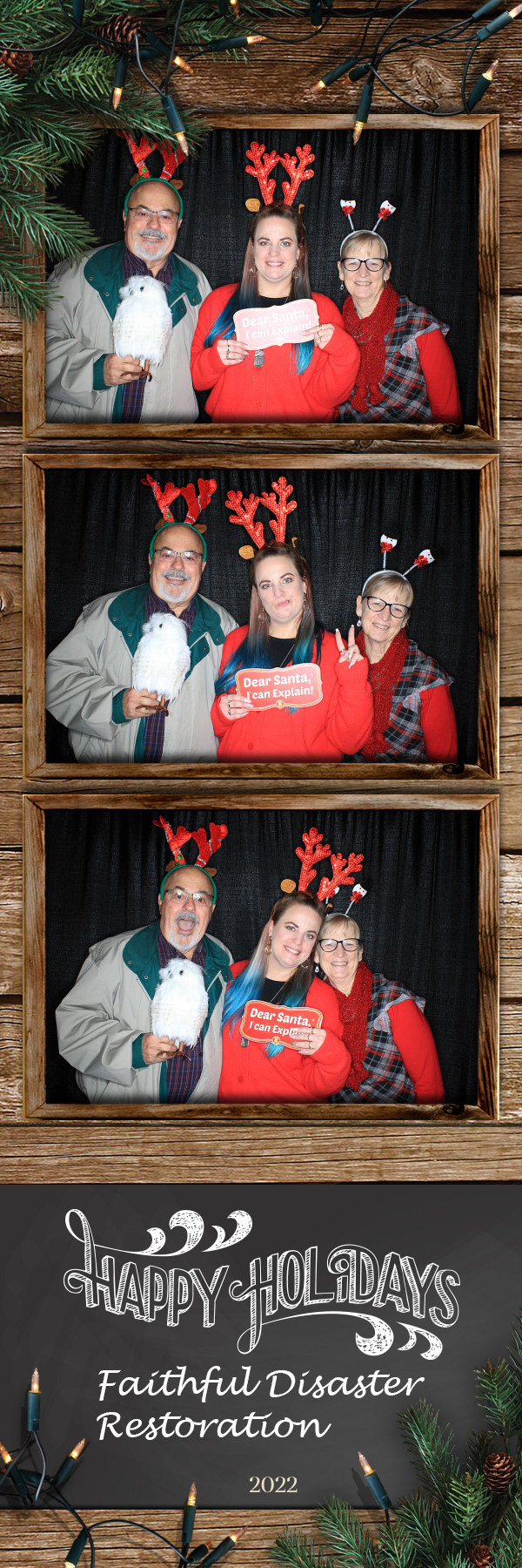 Holiday Party | View more photos from the event at gallery.photoboothbillings.com/u/PhotoBoothBillings/Holiday-Party-0
