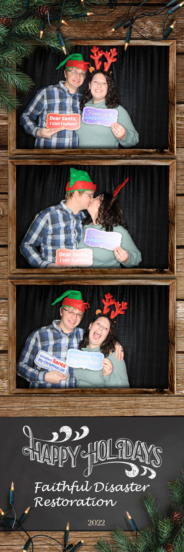 Holiday Party | View more photos from the event at gallery.photoboothbillings.com/u/PhotoBoothBillings/Holiday-Party-0