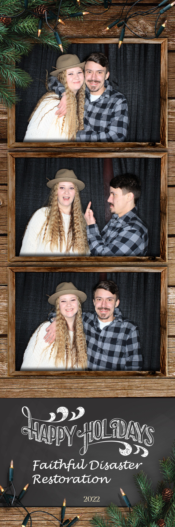 Holiday Party | View more photos from the event at gallery.photoboothbillings.com/u/PhotoBoothBillings/Holiday-Party-0