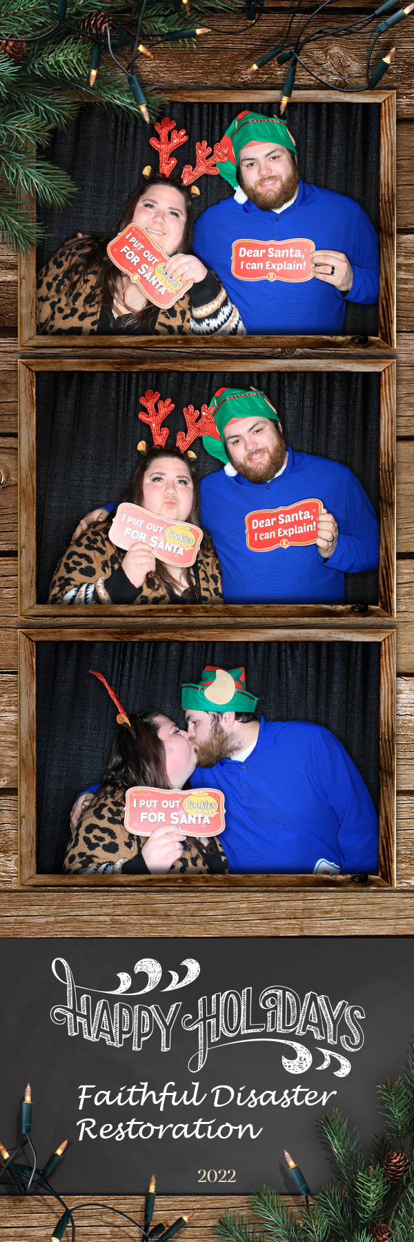 Holiday Party | View more photos from the event at gallery.photoboothbillings.com/u/PhotoBoothBillings/Holiday-Party-0