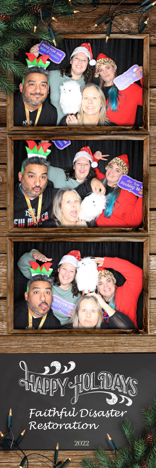 Holiday Party | View more photos from the event at gallery.photoboothbillings.com/u/PhotoBoothBillings/Holiday-Party-0