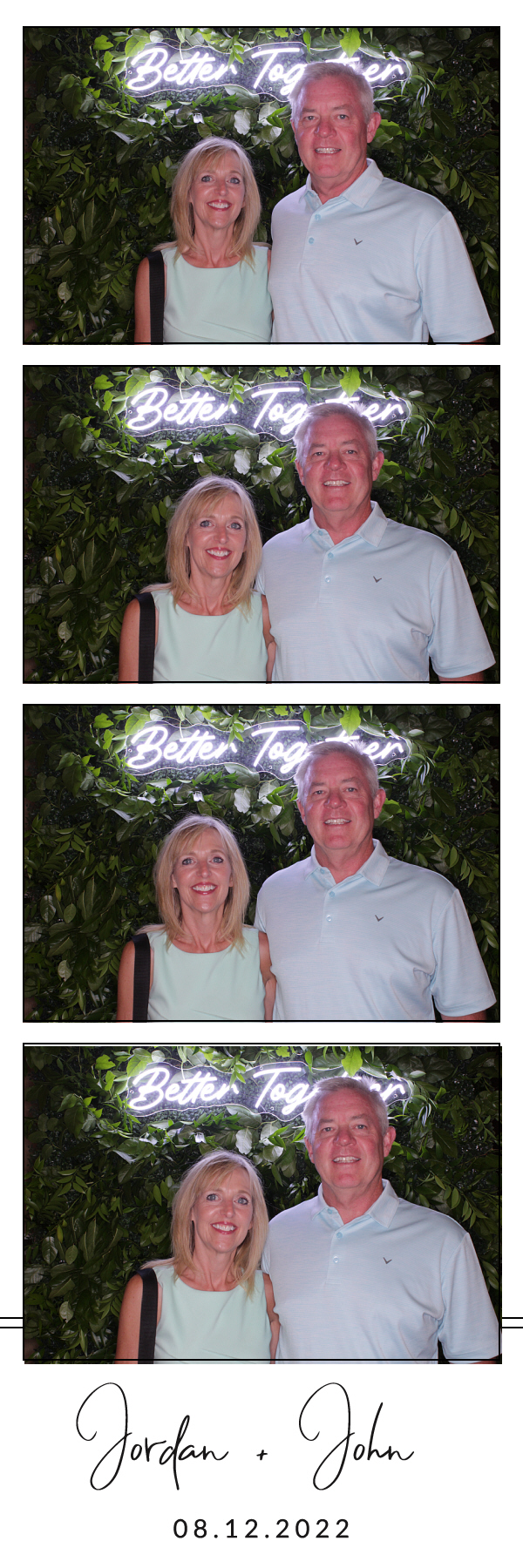 Jordan and John's Wedding | View more photos from the event at gallery.photoboothbillings.com/u/PhotoBoothBillings/Jordan-and-Johns-Wedding