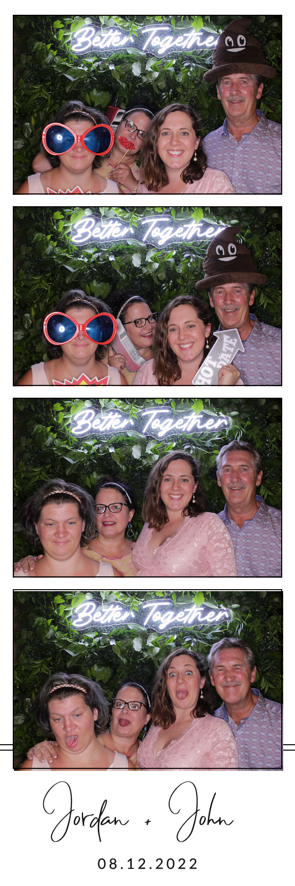 Jordan and John's Wedding | View more photos from the event at gallery.photoboothbillings.com/u/PhotoBoothBillings/Jordan-and-Johns-Wedding