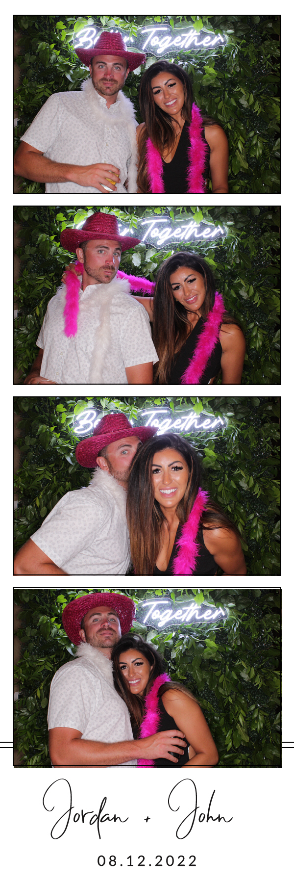 Jordan and John's Wedding | View more photos from the event at gallery.photoboothbillings.com/u/PhotoBoothBillings/Jordan-and-Johns-Wedding