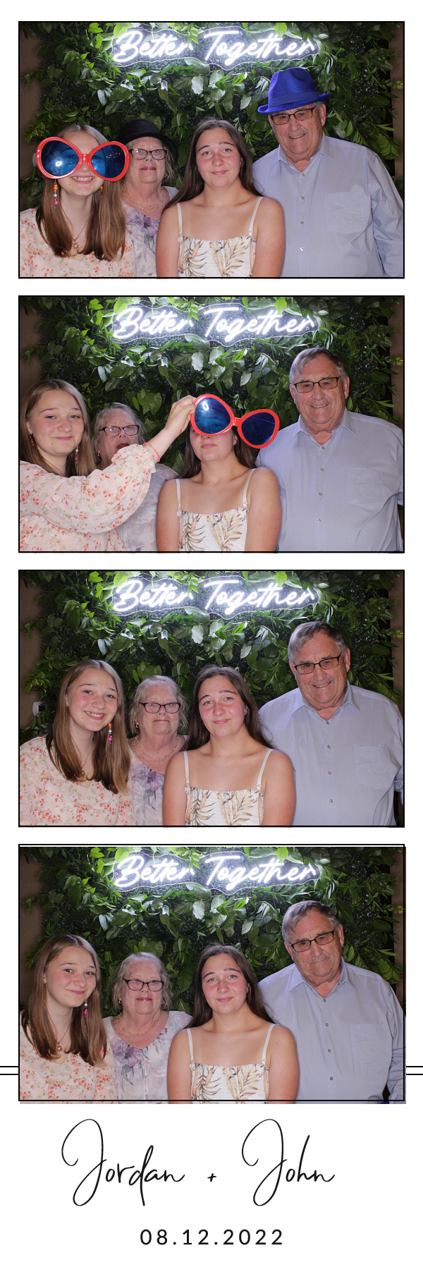 Jordan and John's Wedding | View more photos from the event at gallery.photoboothbillings.com/u/PhotoBoothBillings/Jordan-and-Johns-Wedding