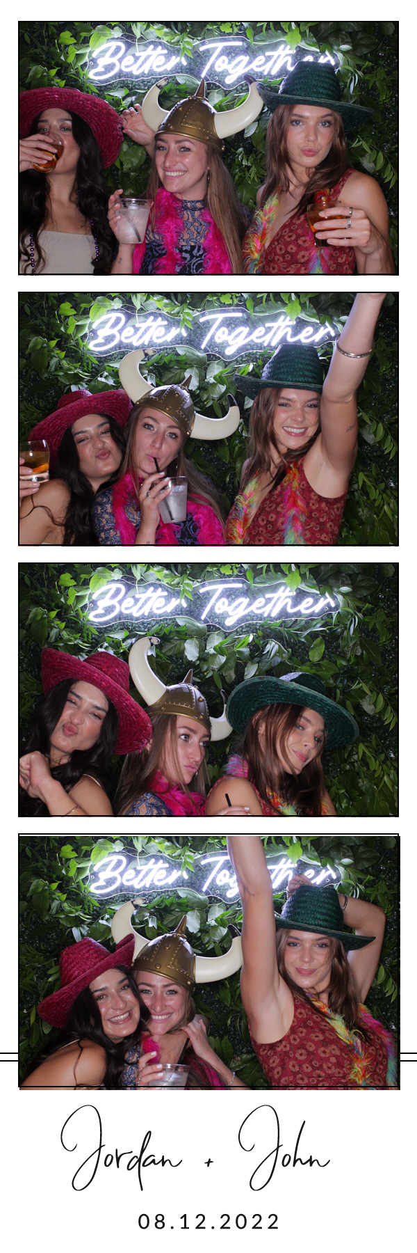 Jordan and John's Wedding | View more photos from the event at gallery.photoboothbillings.com/u/PhotoBoothBillings/Jordan-and-Johns-Wedding