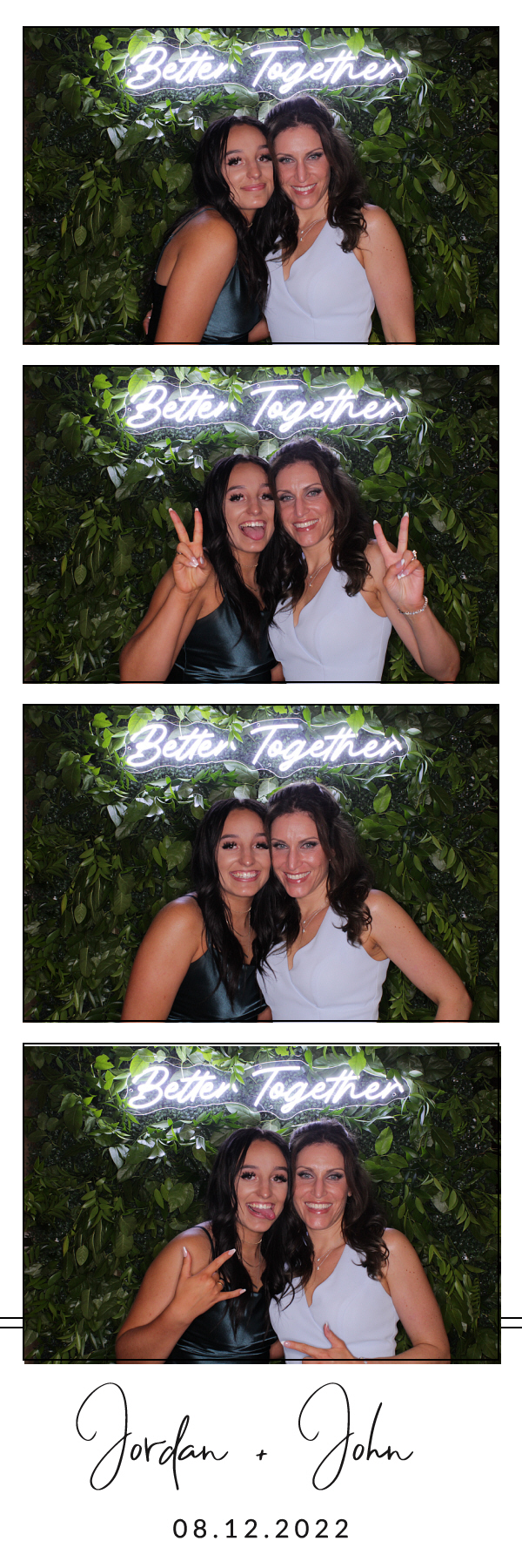 Jordan and John's Wedding | View more photos from the event at gallery.photoboothbillings.com/u/PhotoBoothBillings/Jordan-and-Johns-Wedding
